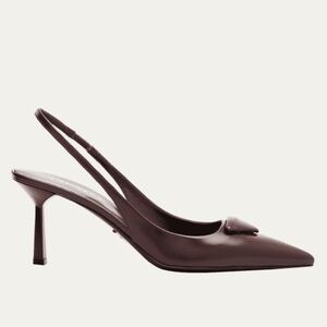NWOB Prada Patent Padded Triangle Slingback Pumps in Bordeaux